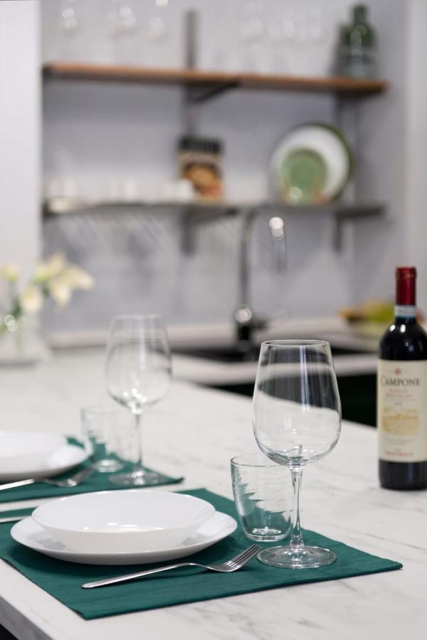 Ca' Lucia - Affitti Brevi Italia Apartment Milan Bagian luar foto