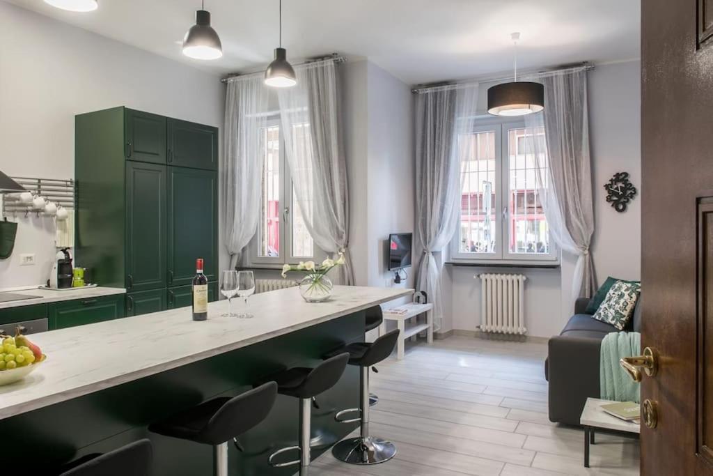 Ca' Lucia - Affitti Brevi Italia Apartment Milan Bagian luar foto