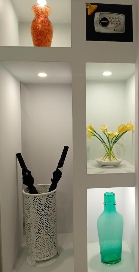 Ca' Lucia - Affitti Brevi Italia Apartment Milan Bagian luar foto